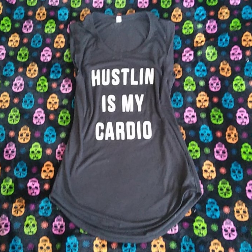 Under armour graphic tee shirt.